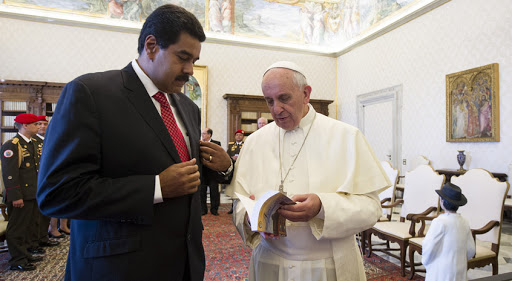 Papa Francisco y Maduro