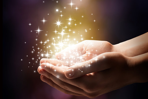stardust and magic in your hands &#8211; es