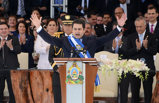 President Juan Orlando Hernandez &#8211; es