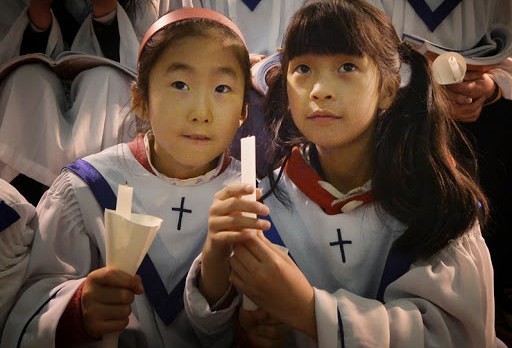 Chinese Catholic choir girls &#8211; es
