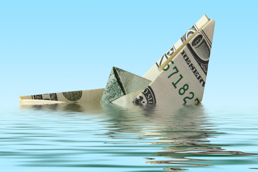 money ship wreck in water &#8211; es