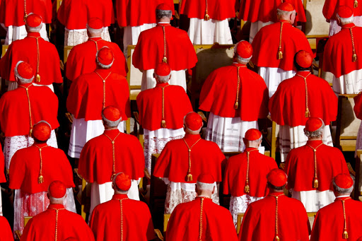 Cardinals attend a consistory at the Vatican. &#8211; es