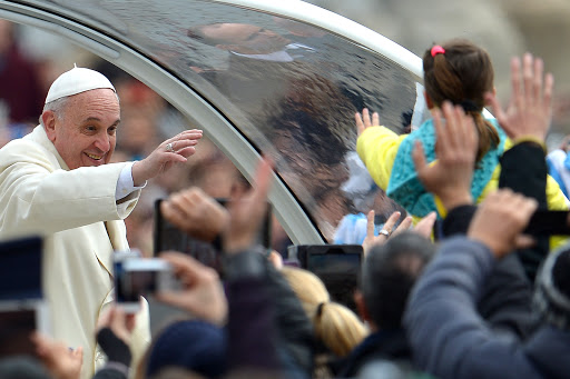 Pope Francis during general audience on February 12, 2014 &#8211; es