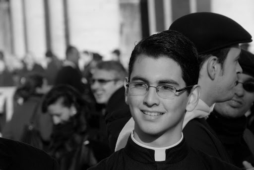 A young priest &#8211; es
