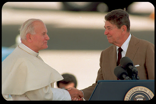 John Paul II A Man Indispensable to the Fall of the Soviet Union AP Photo Bob Daugherty &#8211; es