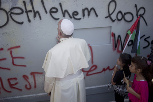 Pope Francis &#8211; separation barrier &#8211; Holy Land 04 &#8211; es