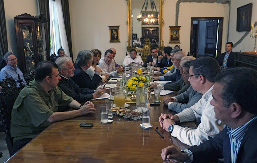 Venezuelan opposition leaders meet with the foreign ministers of the countries members of UNASUR in Caracas &#8211; es