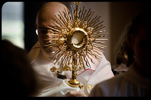 The Treasure of the Eucharist Jeffrey Bruno &#8211; es