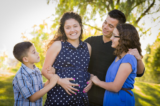 Hispanic Family &#8211; es