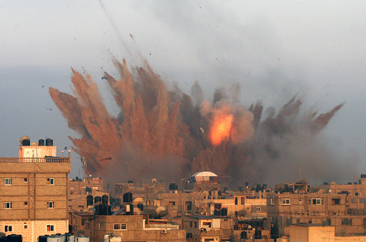 PALESTINIAN &#8211; ISRAEL &#8211; A ball of fire is seen following an Israeli air strike &#8211; es