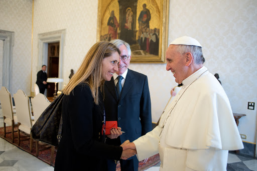 Franca Giansoldati and Pope Francis &#8211; es