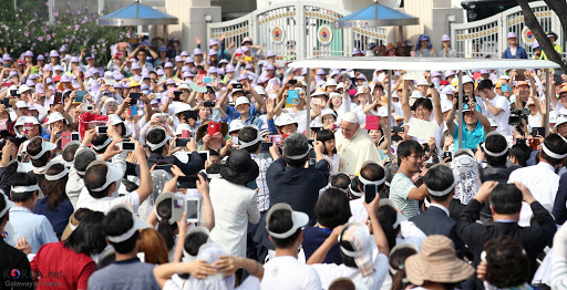Beatification Mass at Gwanghwamun &#8211; es
