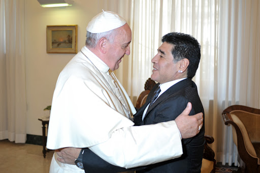 Pope Francis with Diego Armando Maradona &#8211; es
