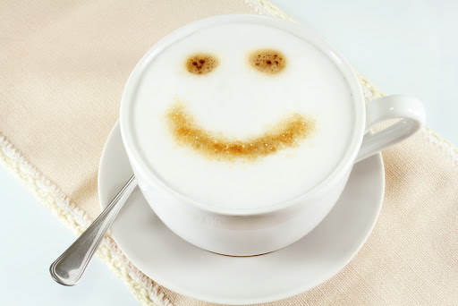Morning Cup cappuccino with smile &#8211; es