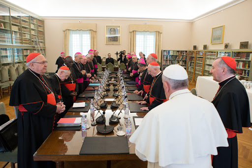 Pope Francis meets the apostolic nuncios of the Middle East and the superiors of the Roman Curia &#8211; es