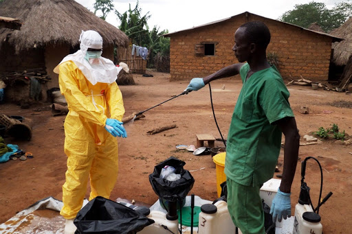 African people with ebola 3 &#8211; es