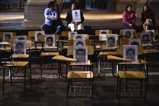 43 missing students along a street in Mexico City &#8211; es