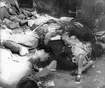 civiles asesinados en varsovia