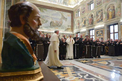 Pope Francis with the Italian Conference of Major Superiors &#8211; es