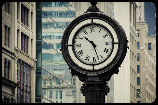 Clock &#8211; Fifth Avenue &#8211; es