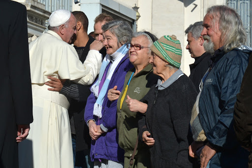 Pope Francis with the clochards &#8211; es