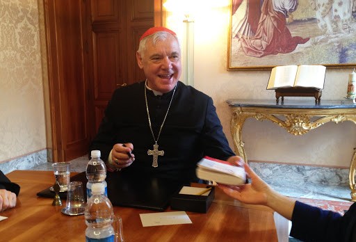 Entretien exclusif. Cardinal Müller : Pauvre pour les pauvres, une théologie qui nous libère ! &#8211; es