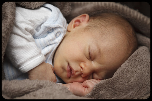A Sleeping Baby &#8211; es