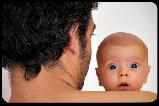 WEB-Man-Baby-Infant-Suprised-Gonzalo-Merat-CC &#8211; es