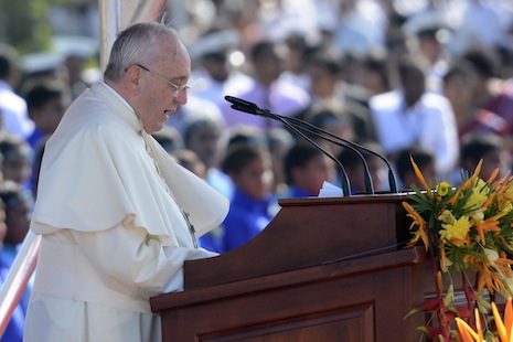 Pope Francis speaks at Sri Lanka arrival &#8211; es