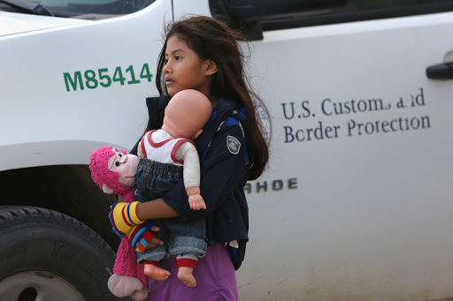 A little girl immigrant in US &#8211; AFP &#8211; es