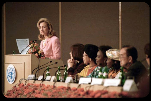 web-women1995-Facebook-Clinton Foundation &#8211; es