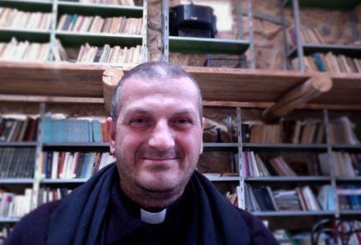 Father Jacques Mourad &#8211; es