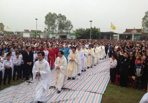 Eucaristía campal en Vietnam