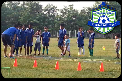 web-Facebook-Academia de Futbol Atletas del Reino &#8211; es