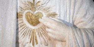 Cuatro enseñanzas sobre el Sagrado Corazón sin usar palabras