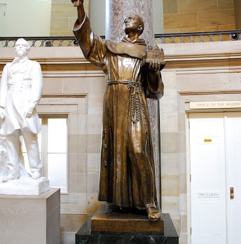 St. Junipero Serra in the US Capitol&#8217;s Statuary Hall &#8211; es