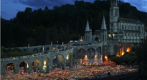 Marian Pilgrimage Sites: Lourdes &#8211; es