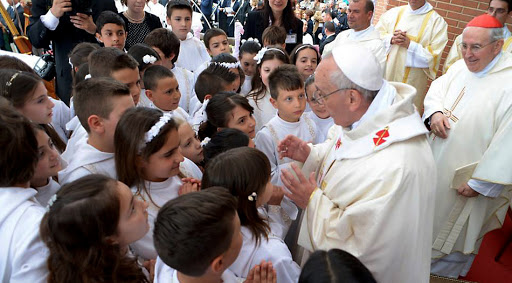 Comfort of Holy Spirit, world don&#8217;t mix, Pope states &#8211; es