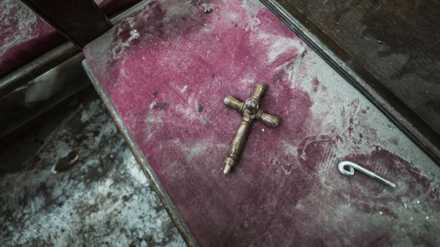 Cruz y sangre cristianos perseguidos en Egipto