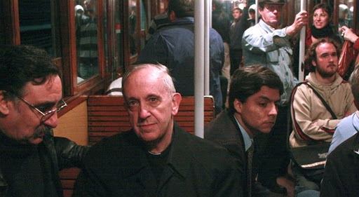 Bergoglio nella metro di Buenos Aires &#8211; es