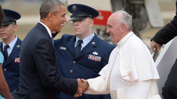 Obamas welcome His Holiness Pope Francis to the United States