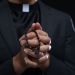 Cuatro santos que nos invitan a orar por los sacerdotes