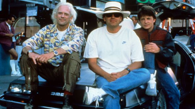 web-back-to-the-future-filming-robert-zemeckis-c2a9-universal-picture-amblin-collection-christophel-ai1.jpg