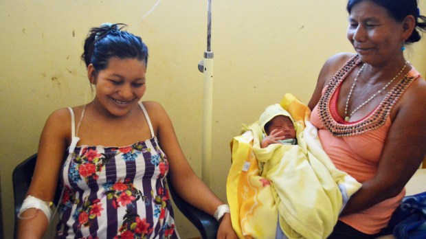 WEB-YOUNG MOTHER BABY-LATAM-World Health Organization-WHO-cc