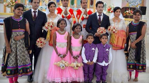 WEB-TWINS-WEDDING-INDIA-VIRAL-Facebook Varikkassery