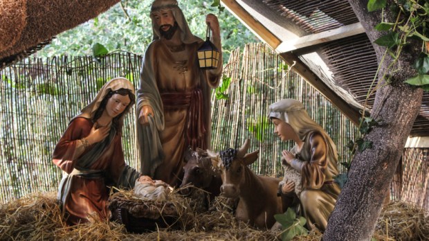 web-christmas-crib-wood-jesus-c2a9-fr-lawrence-lew-cc-flickr