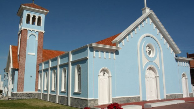 web-cendelaria-punta-del-este-blue-church-uy-uruguay-vince-alongi-cc.jpg