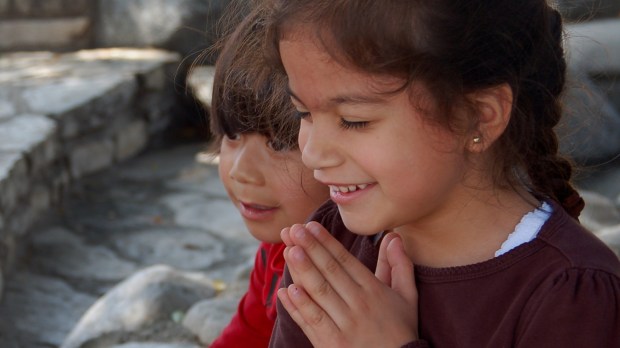 web-child-pray-praying-children-smile-salvation-army-usa-west-cc.jpg