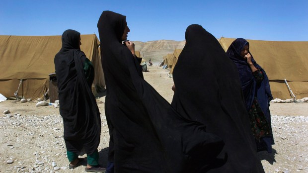 web-muslim-iran-afghanistan-women-refugees-united-nations-photo-cc.jpg
