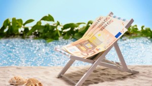 web-sun-money-euro-sunbath-tax-haven-shutterstock_279534509-manuel-findeis-ai.jpg